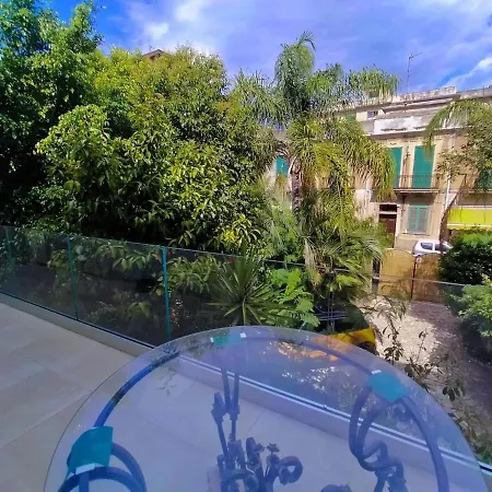 Maya Villa San Giovanni